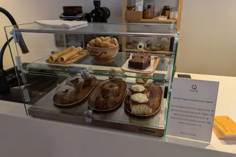 Cake Box photo 4